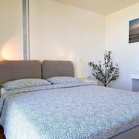 Apartment With A View Rovinj Exterior foto